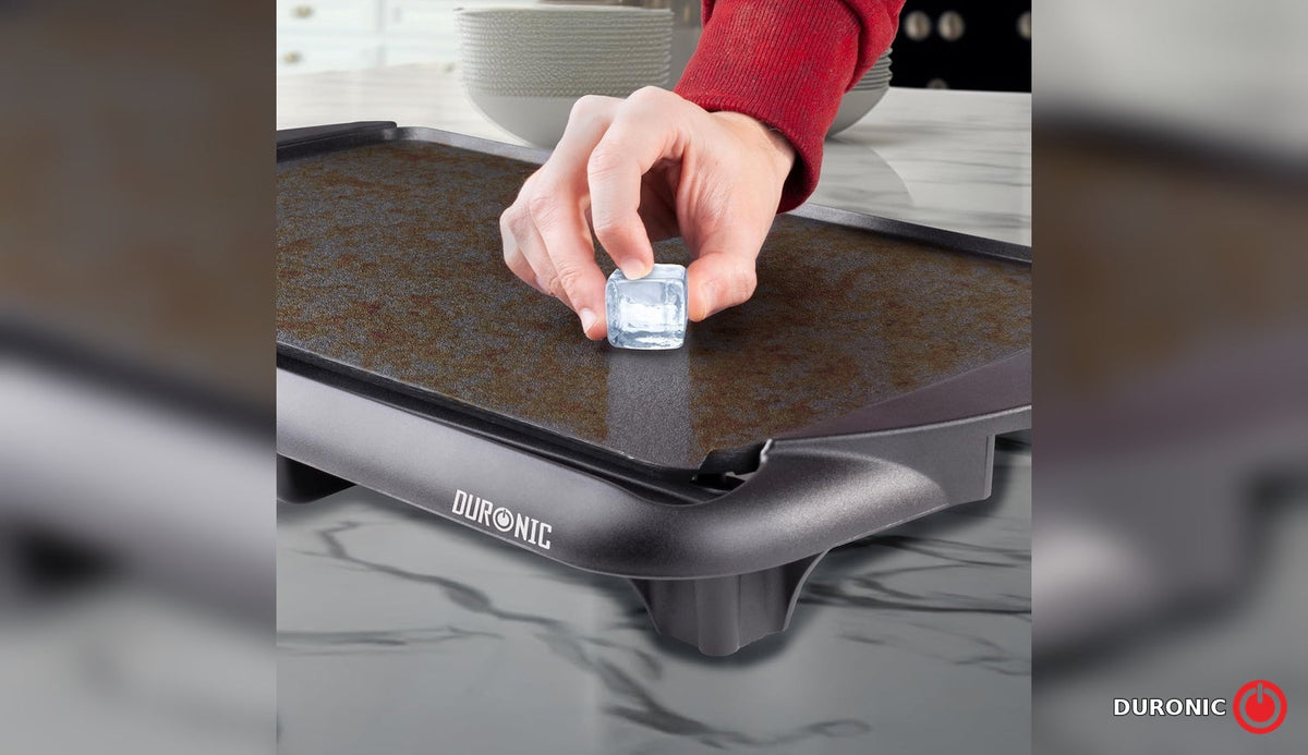 Come pulire la piastra Teppanyaki: il trucco del cubetto di ghiaccio e i consigli per Duronic GP20 e GP25